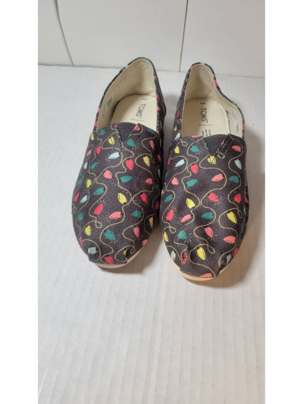 Toms Women Canvas Casual Slip-On Flats Colorful Holiday Light Print Size 9